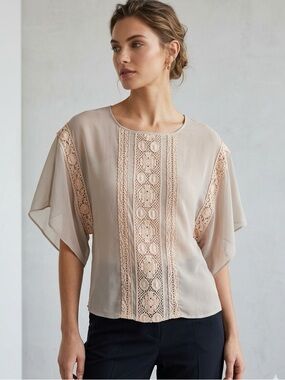 Language Los Angeles Flounce Blouse Womens XS Pink Blush Silk Crochet Accents